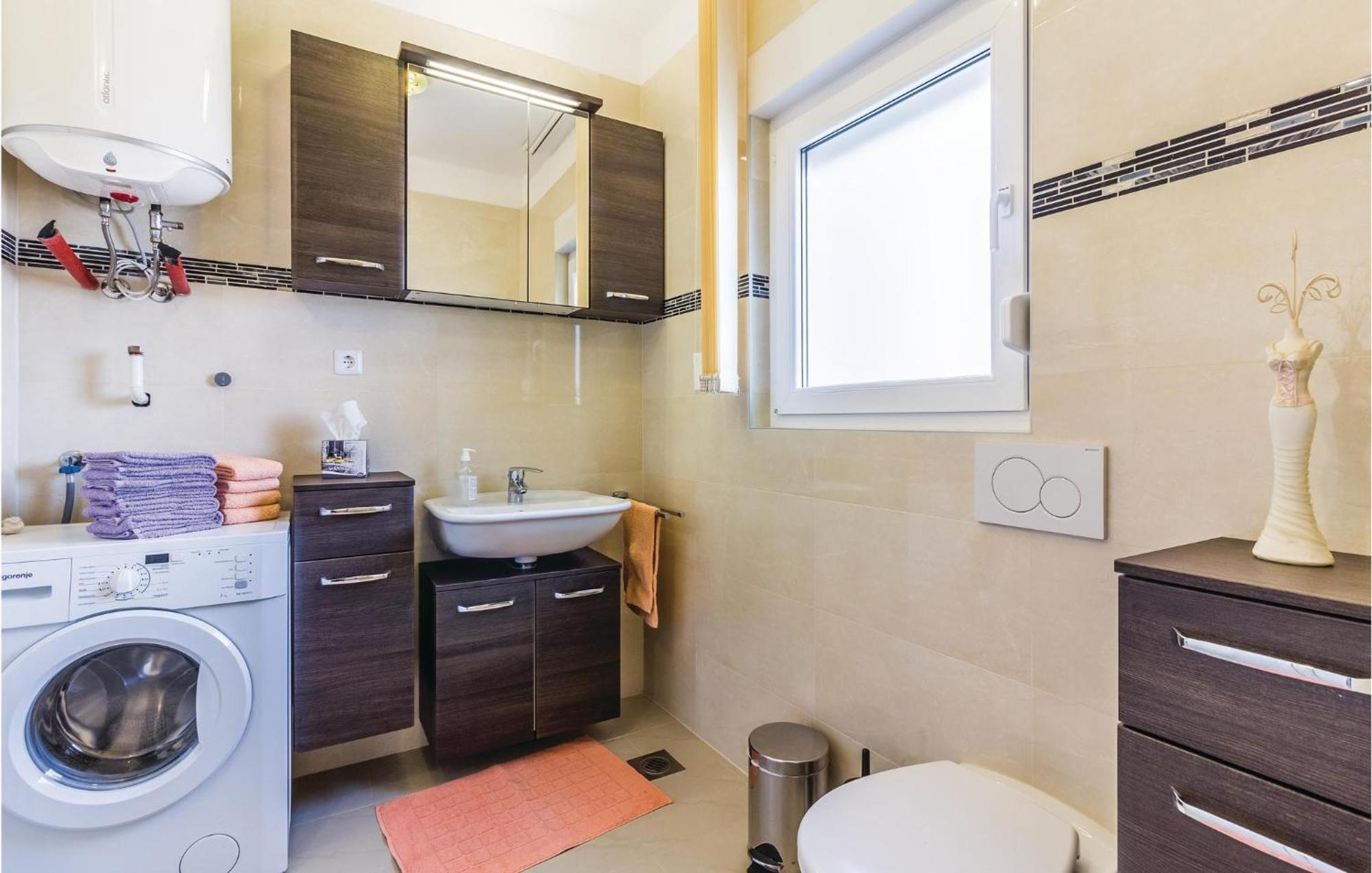 Stunning Apartment In Fazana With House Sea View المظهر الخارجي الصورة